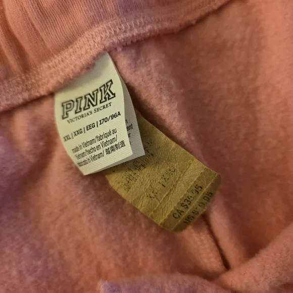 PINK Victoria's Secret Coral Athletic Shorts - Picture 2 of 2